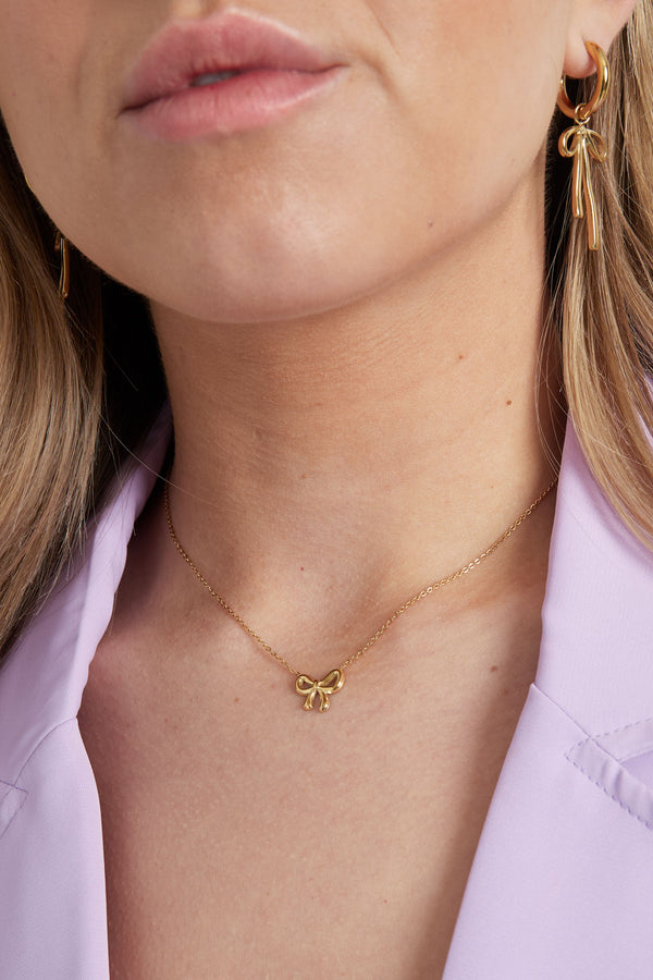 simple bow necklace